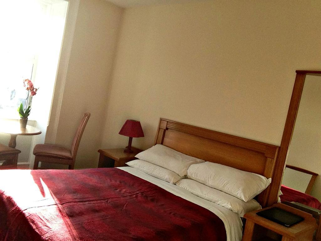 Westgate House B&B Strokestown Habitación foto